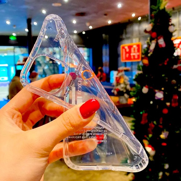 Phone case - Picture 1 of 4